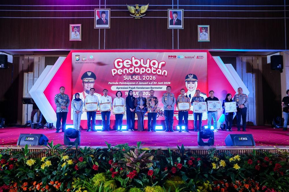 Pendapatan Pajak Sulsel Tumbuh 10,38 Persen, Gubernur Andi Sudirman Apresiasi Masyarakat Lewat Gebyar Pajak 2026